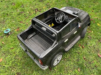 Čtyřkolka Mercedes pickup - 4