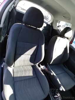 Peugot 207 hatchback - 4