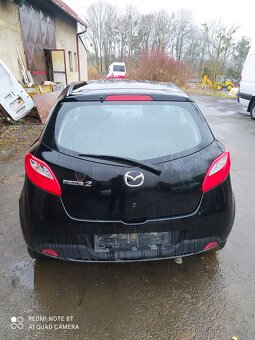 Mazda 2 - 4