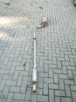 Výfuk Suzuki baleno - 4