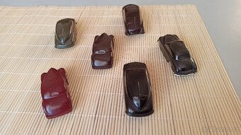 Bakelitová autíčka Igra Směr bakelit - 4