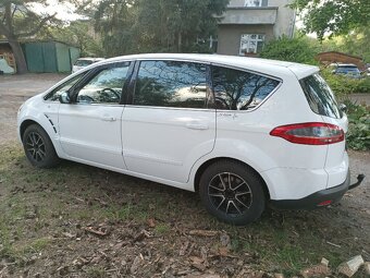 Ford S-Max - 4