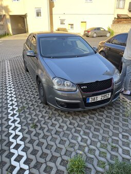 Maska VW golf 5 gti - 4