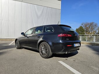 Alfa Romeo 159 1.75 TBi 2010 - 4