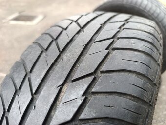 Pneu 185/60 R14 - 4