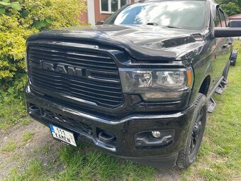 Dodge ram 2500 - 4