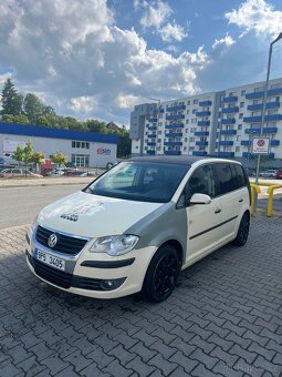Vw Touran - 4