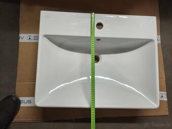Umyvadlo Villeroy & Boch a baterie Hansgrohe - 4