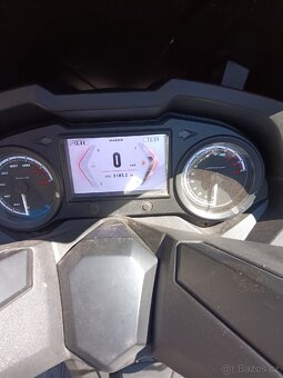 Maxon Discover 300 prodam skútr, výkon 19.5kW - 4