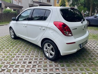Hyundai i20, Family Go, 1,2i 63 kW, CŘ, 1. majitel, CEBIA - 4