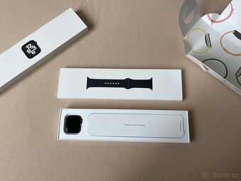 Apple Watch SE 1.generace - 4