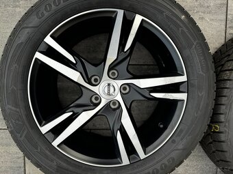 Originál alu kola Volvo XC40 R - 4