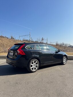 Volvo V60 D5, 158Kw - 4