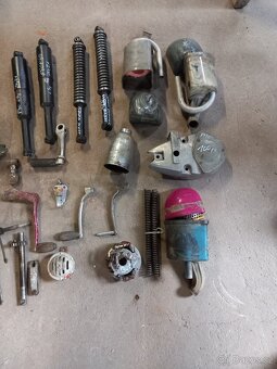 Jawa,Čz,Simson,Babeta,Stella dily - 4