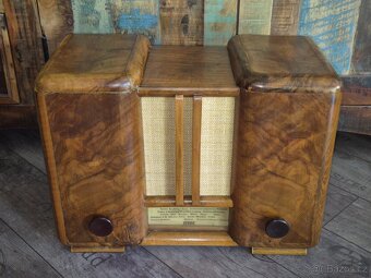 Staré rádio Titan 936 - 4