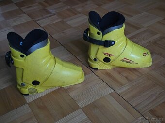 Dětská lyžařská výbava - 4