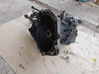 Opel astra H - 1.4 16V - 66Kw - převodovka - 4