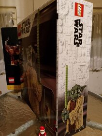 LEGO® Star Wars™ 75255 Yoda - 4