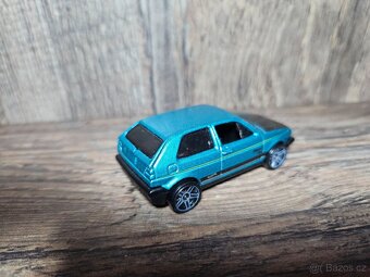 Volkswagen Golf Hot Wheels - 4