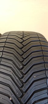 Michelin CrossClimate 225/55 R18 102V 5,5-6mm. - 4