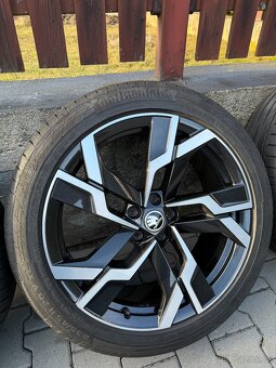 ALU Škoda Sagitarius R20 včetně pneu + aero kryty - 4