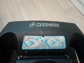 vajíčko MAXI-COSI se základnou - 4