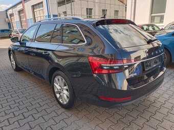 Škoda Superb 3 Combi 2.0TDI 140kW DSG Matrix ACC ERGO Navi - 4