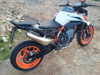 KTM Duke 890 R - 4