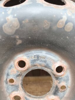 Prodám zimní kola, pneumatiky 175/65 R14 - 4
