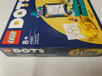 LEGO® DOTS 41811 Doplňky na stůl – Bradavice + dárek - 4