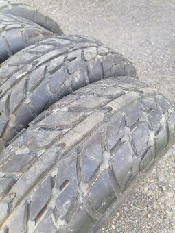 Pneumatiky 25x10-12 a 25x8-12 - 4