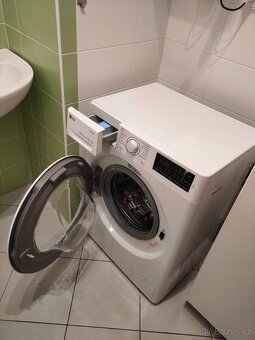 Pračka LG - úzká slim, 7 kg, bez závad, tichá - 4