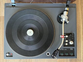 Gramofon Tesla MC400 - 4