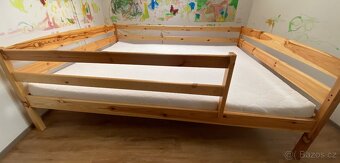 Postel s matrací Vomaks 160x200 cm - 4
