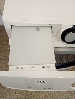 Sušička prádla s tepelným čerpadlem AEG Lavatherm - 4