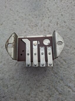 Nové relé Liaz Tatra Praga - 4