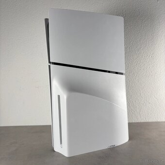 PlayStation 5 (Slim) - 1TB - 4