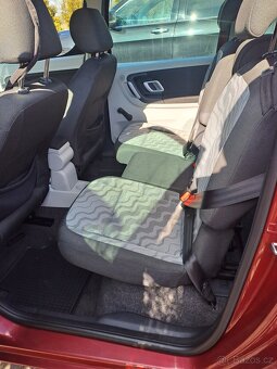 Škoda Roomster 1.4 - 4