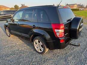 Suzuki Grand Vitara 2.0 benzín 4x4 plně pojízdné - 4