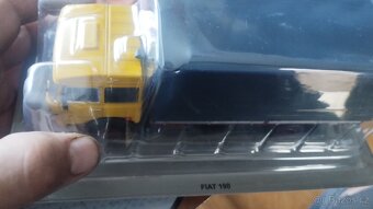 Modely aut - 4