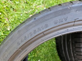 2x Letní pneu 245/35/18 - 4
