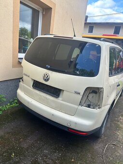 VW touran 2009 - 4