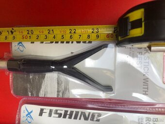 Teleskopický stojan na pruty, delka 60-90cm - 4