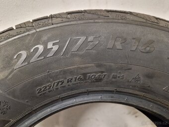 225/75/16 104T MATADOR SIBIR SNOW MP 92 - 4