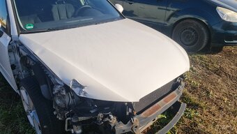 Prodám kapotu seat exeo - 4