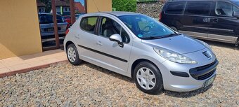 Peugeot 207 1.4i 54kW 5dveri KLIMA - 4