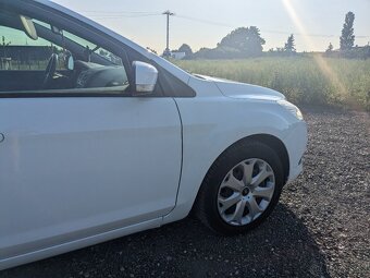 Ford Focus combi 1.6 74kw - 4