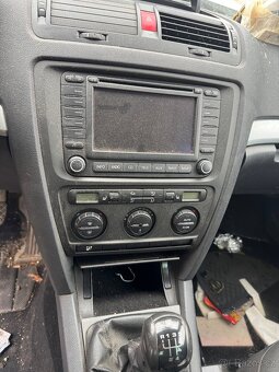 Škoda Octavia 2 1.9 TDi 77kW náhradní díly - 4
