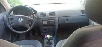 Škoda Fábia 1.2 HTP 40 kw rok 2002 STK rok a půl - 11/2026 - 4