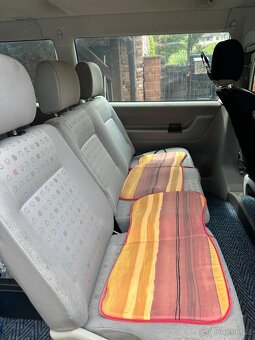 Volkswagen Caravelle - 4